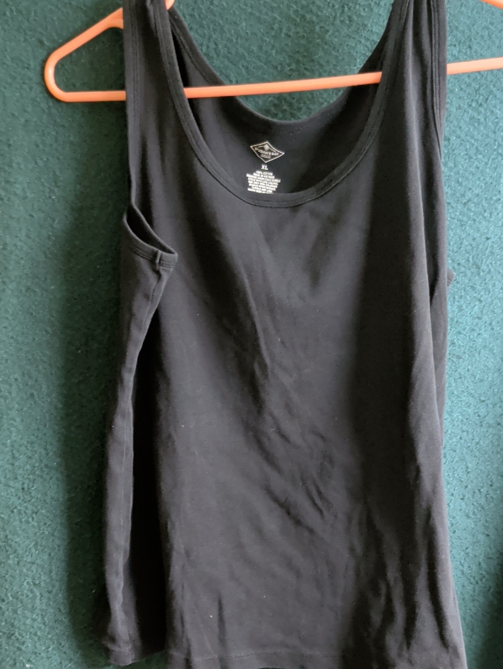 St. John's Bay Black Scoop Neck Tank Top
